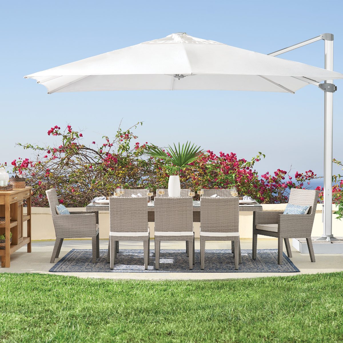 Alternative view of Altura Cantilever Umbrella with Base