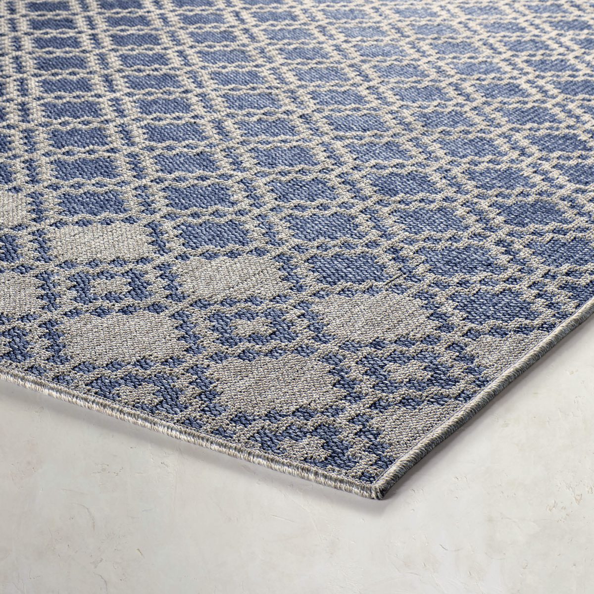 Sierra Indoor/Outdoor Rug - Image 3