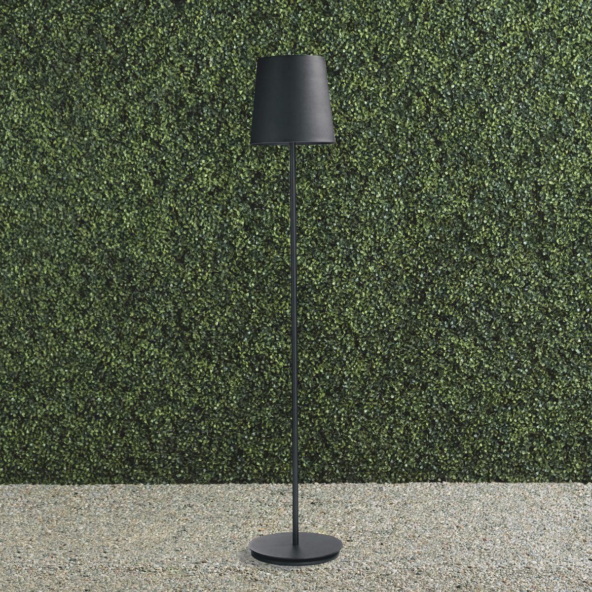 Benton Indoor/Outdoor Cordless Rechargeable LED Floor Lamp