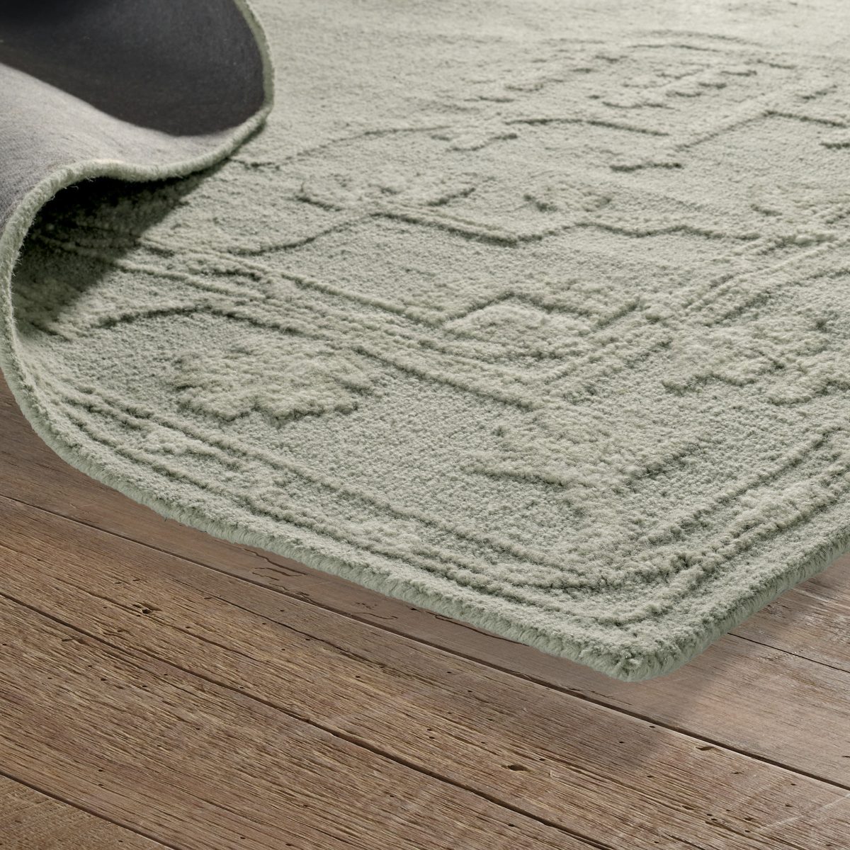 Serene Hand-Tufted Wool Rug - Image 4