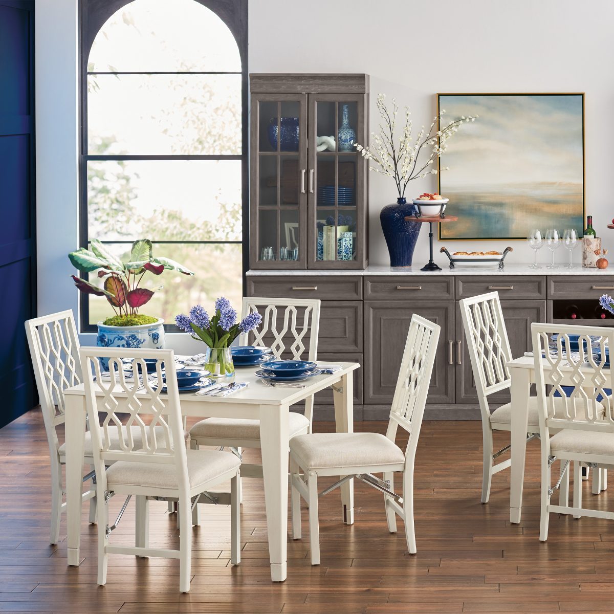 Alternative view of Lattice Folding Chairs, Set of Two