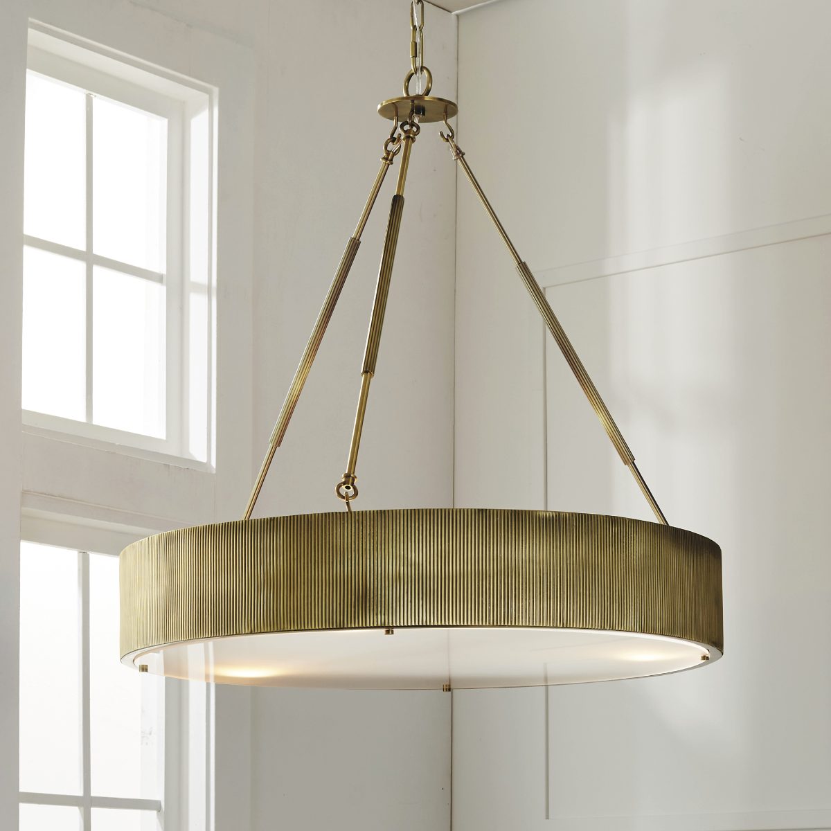 Alternative view of Calloway Chandelier
