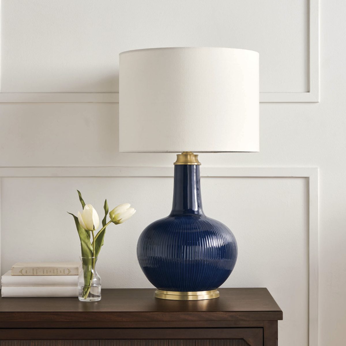 Alternative view of Carlota Table Lamp
