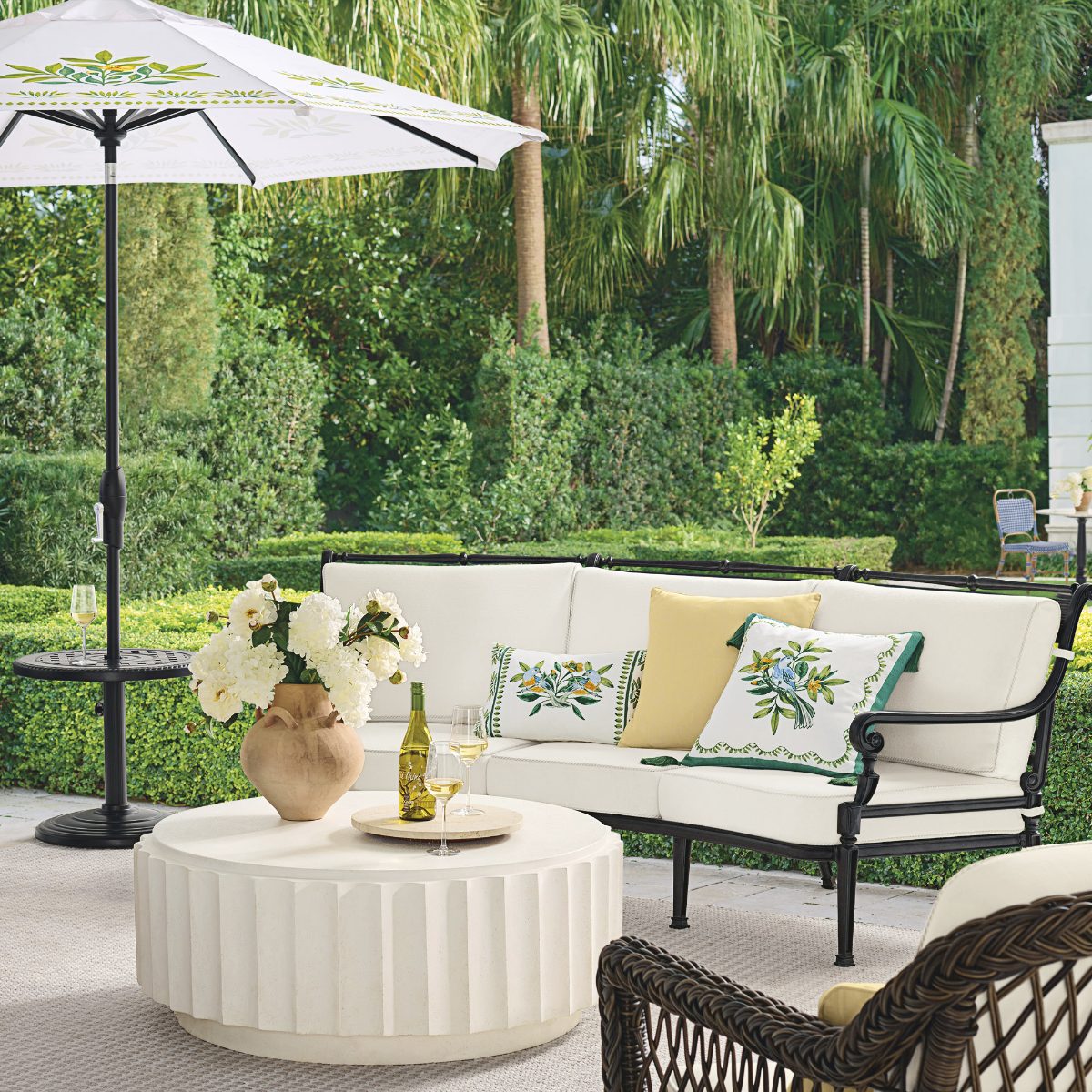 Delia Indoor/Outdoor Pillow Cover - Image 5