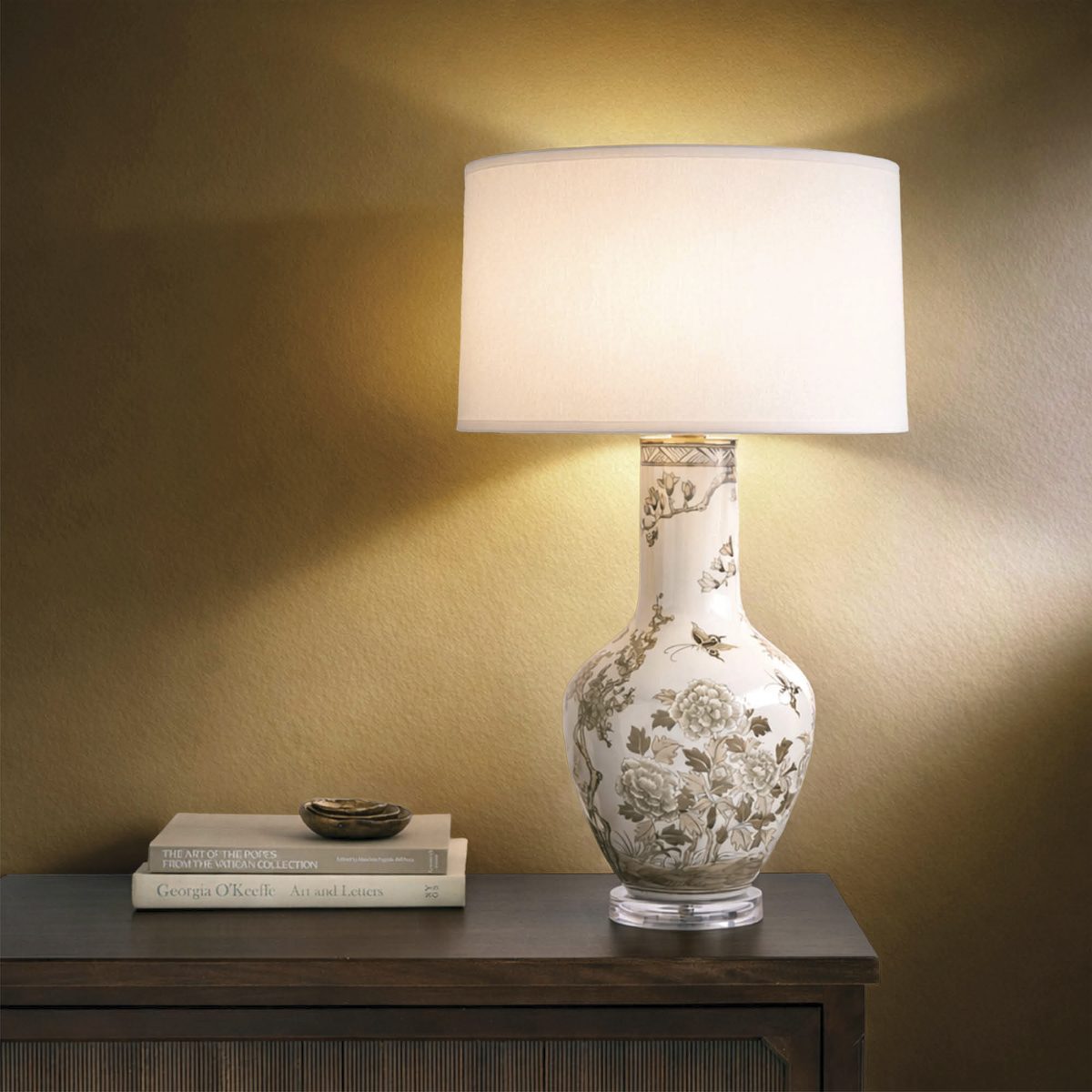 Chocolate Ming Handpainted Table Lamp
