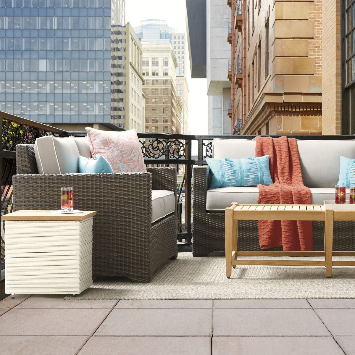Small Palermo Sofa with Cushions in Bronze Wicker - Image 4