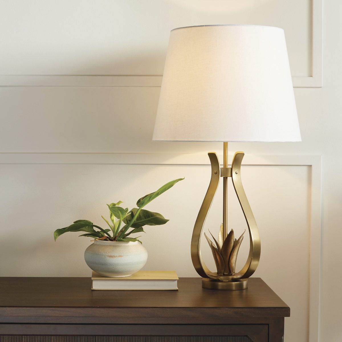 Alternative view of Bloom Table Lamp