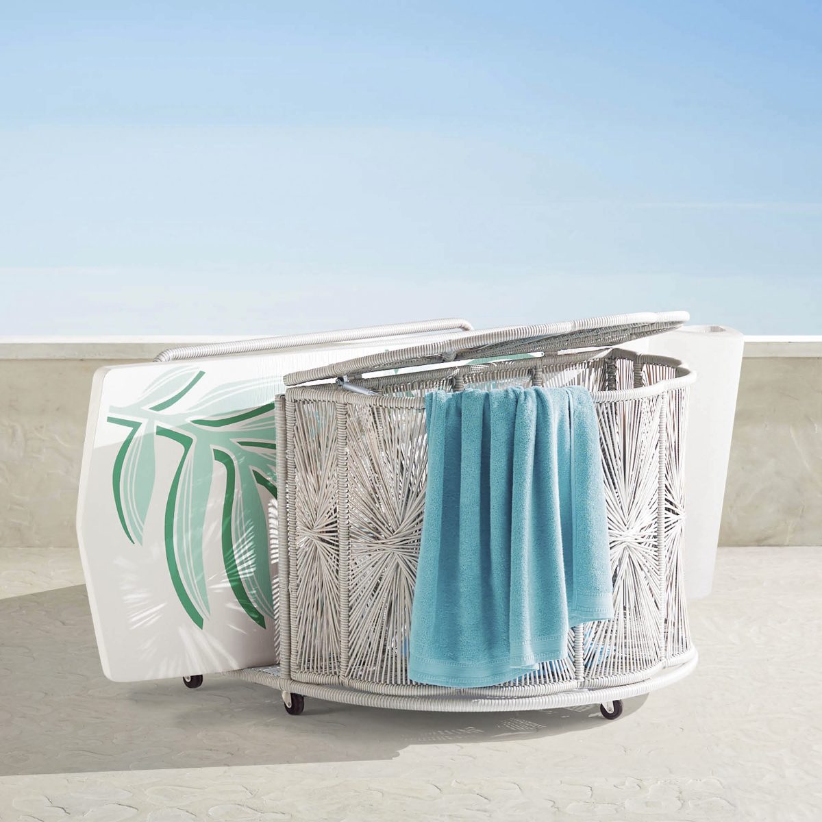 Costa Float Stand