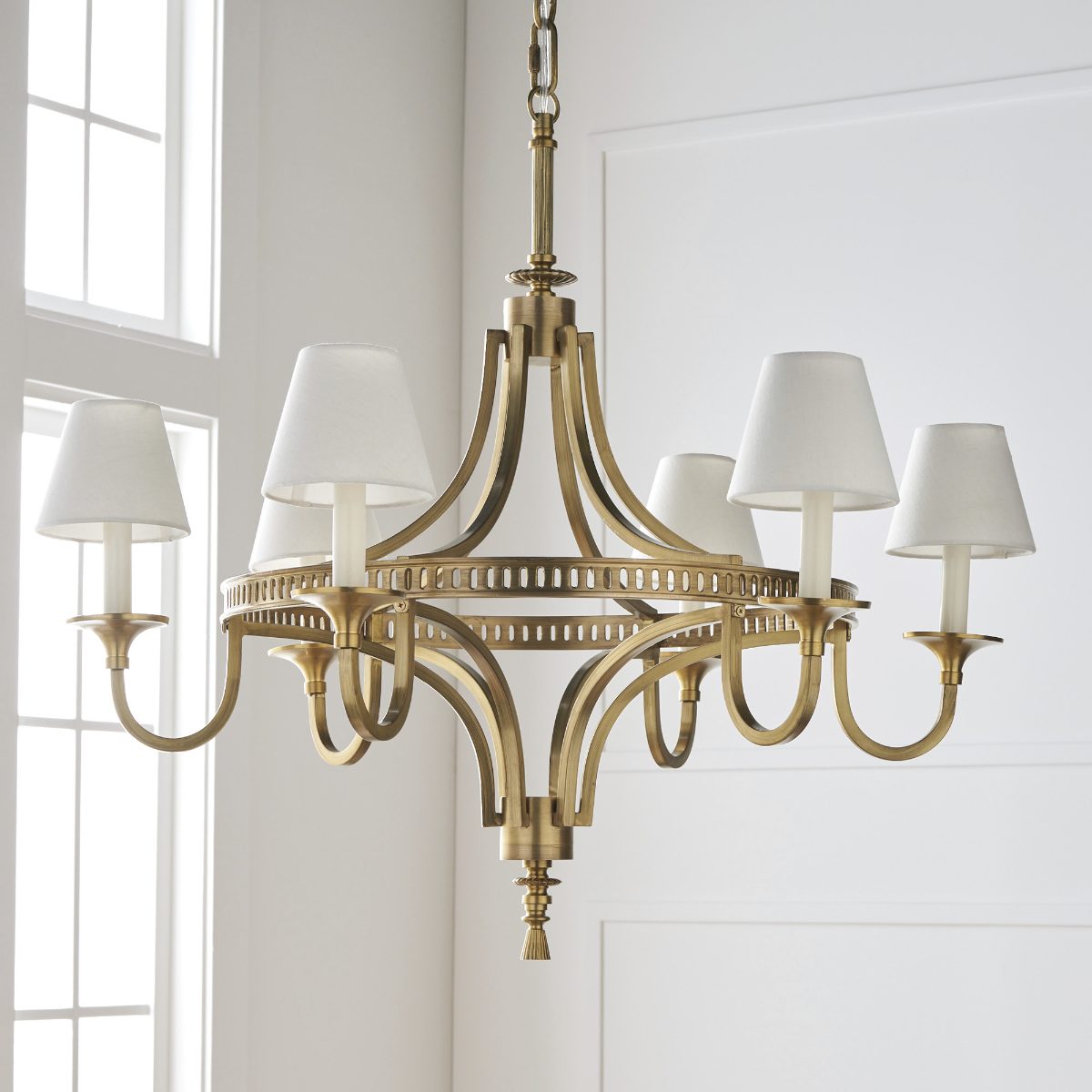 Alternative view of Cortland Chandelier