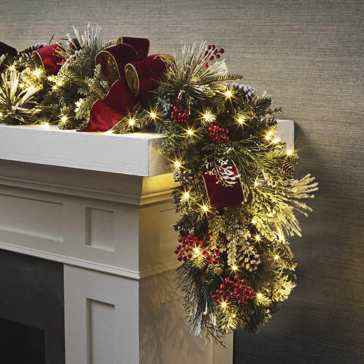 Alternative view of Christmas Cheer Flocked Garland