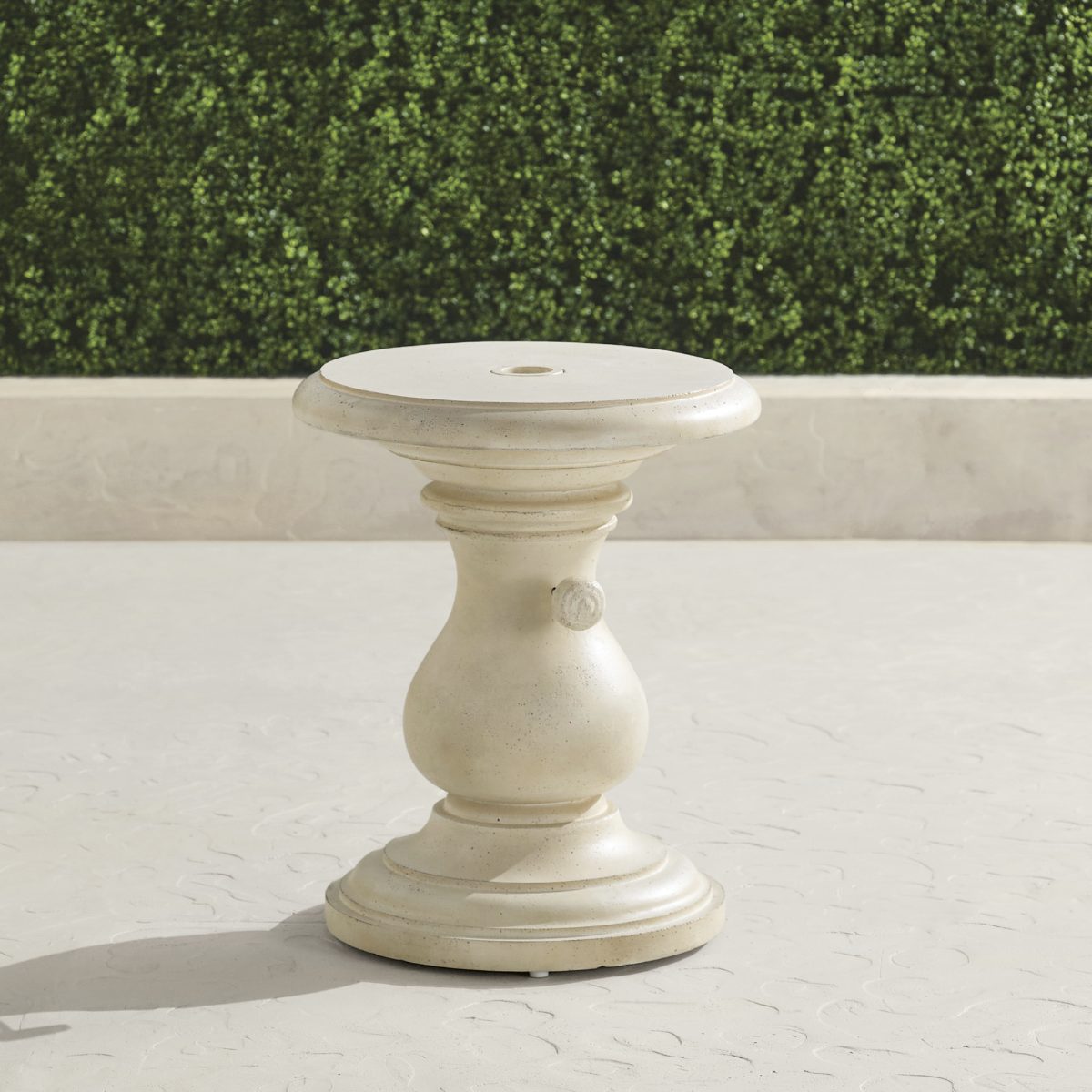 Cove Umbrella Table