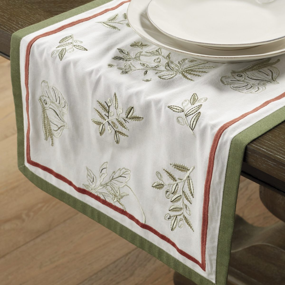 Chef Symon Table Runner - Image 3