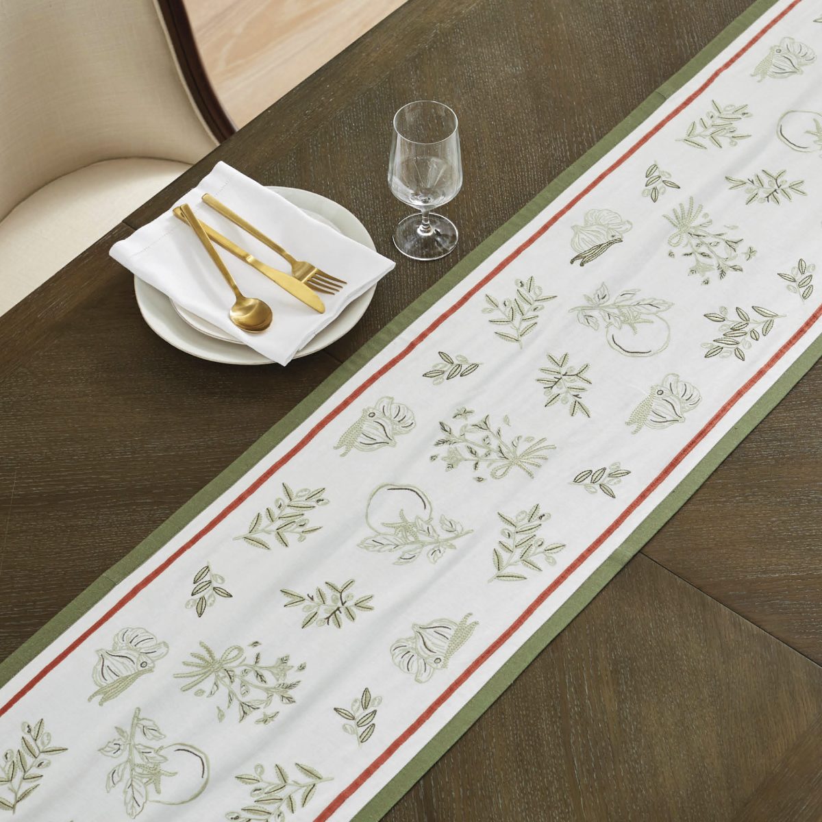 Chef Symon Table Runner