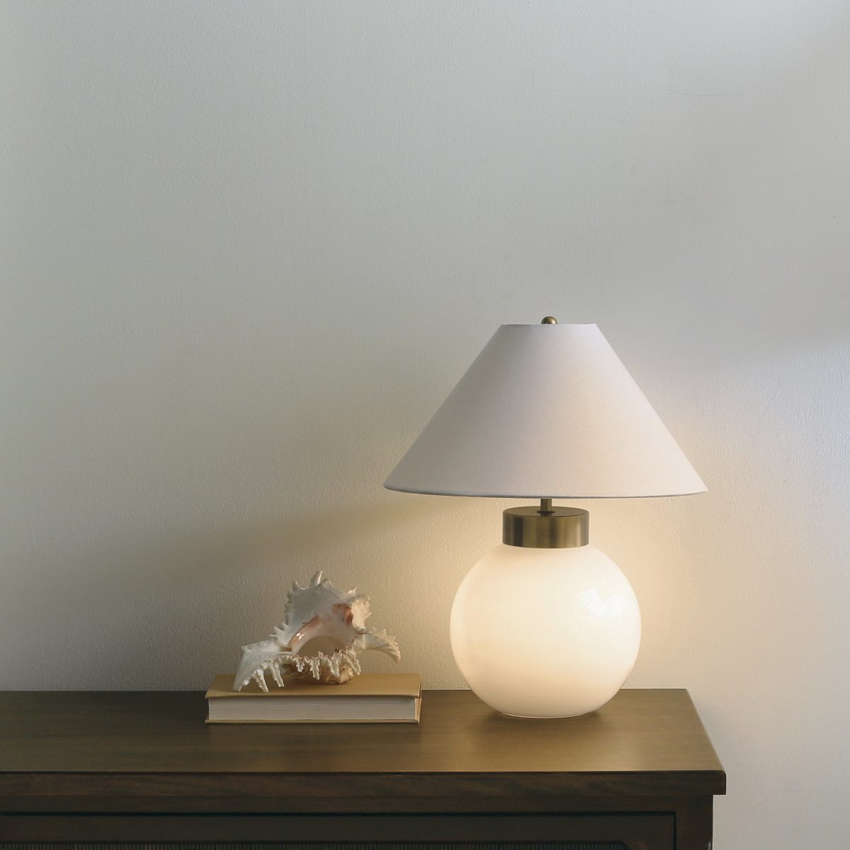Belden Illuminating Accent Lamp - Image 4