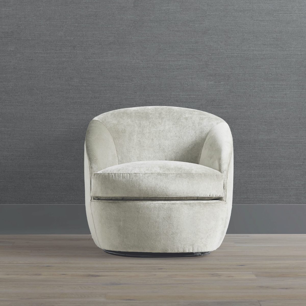 Solana Swivel Chair