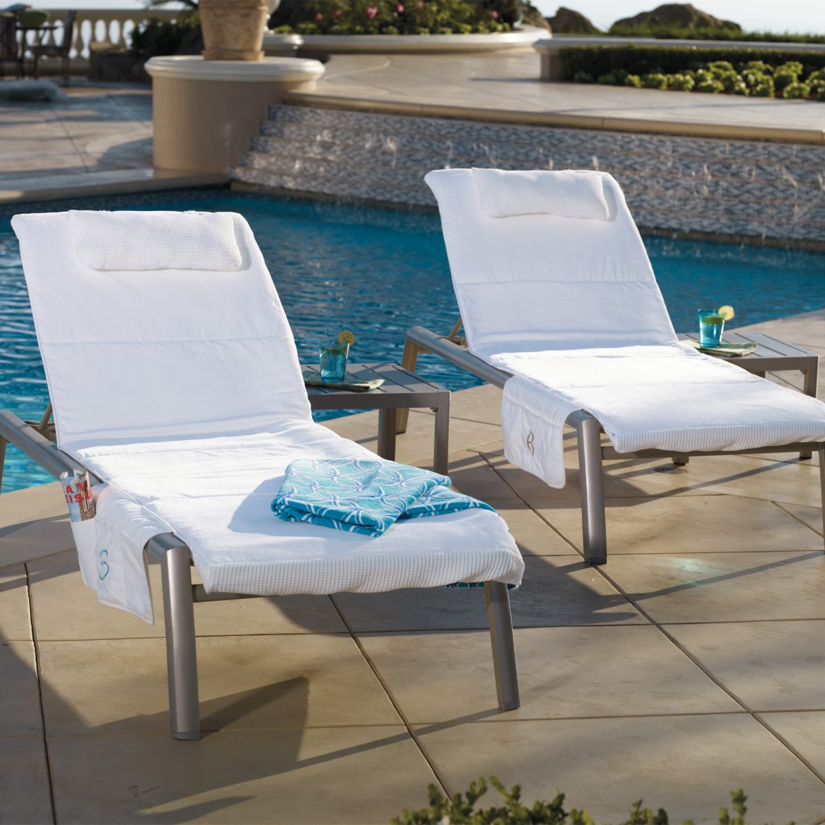 Cushioned Velour Chaise Lounge Covers - Image 3