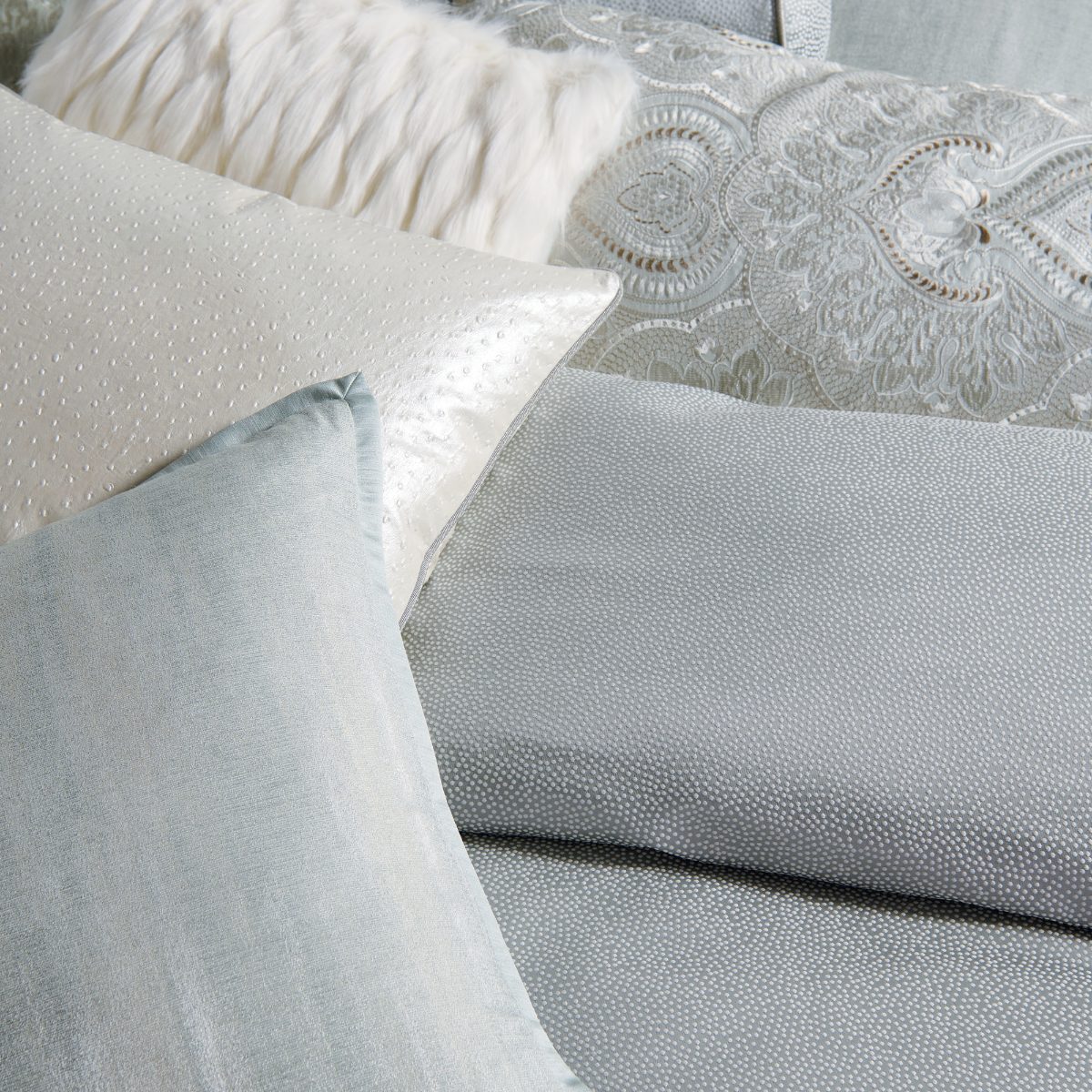 Alternative view of Danae Bedding Collection
