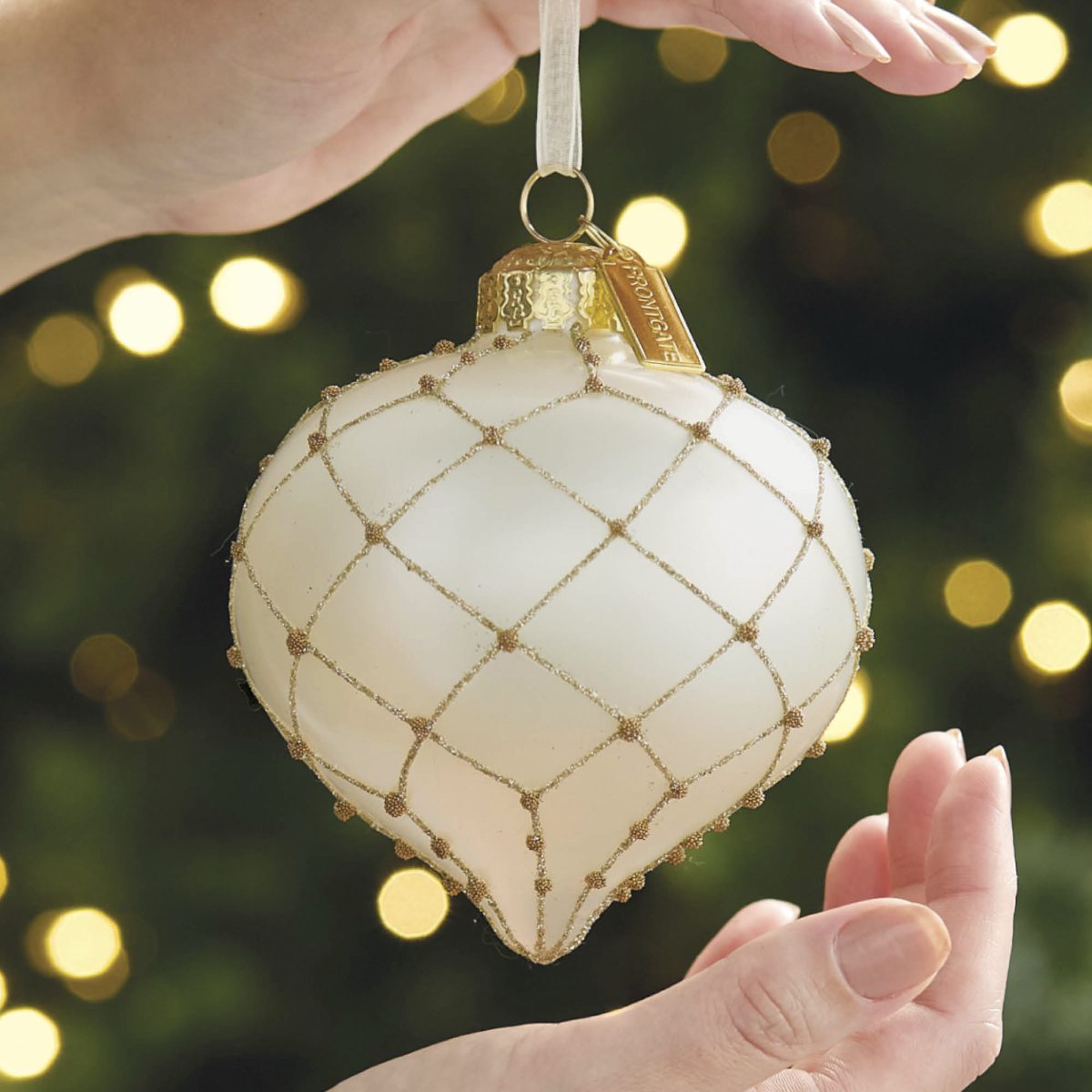 Shimmering Chalet Ornament Collection - Image 5