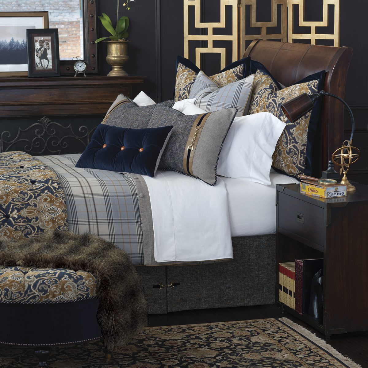 Alternative view of Arthur Bedding Collection