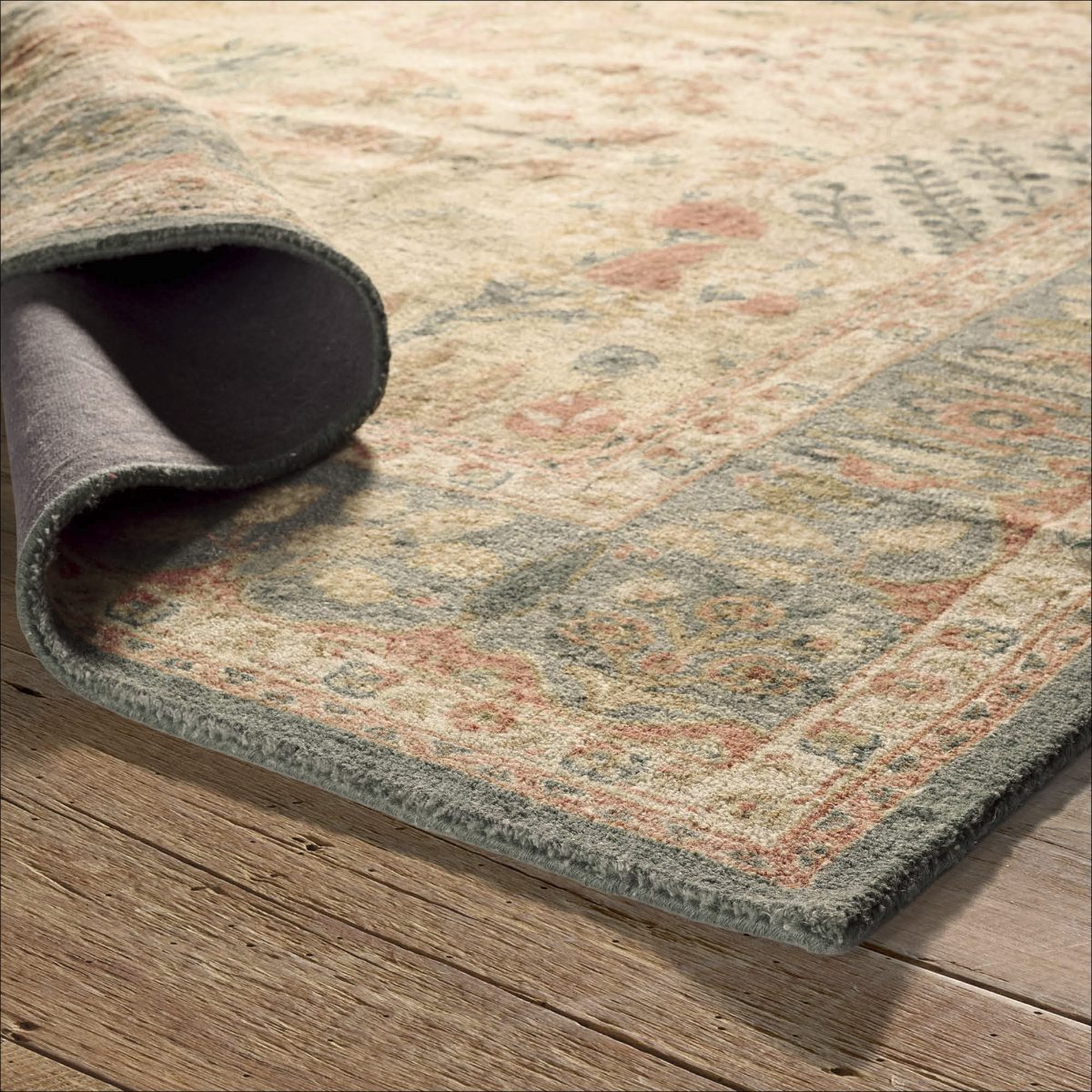 Aruna Wool Rug - Image 4